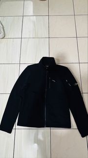 (Category: ) located in . Submitted by tokipakithrift (Listing ID 1457550194, Image 1). Description: .