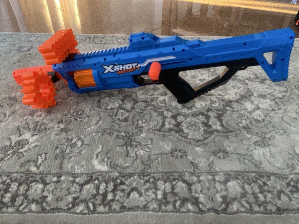 Nerf bundle (Category: Action & Battle Toys) located in Singapore. Submitted by etonne2.0 (Listing ID 1457614536, Image 3). Description: Selling all together for 40$ Meet up at my location All guns are working No bullets included.