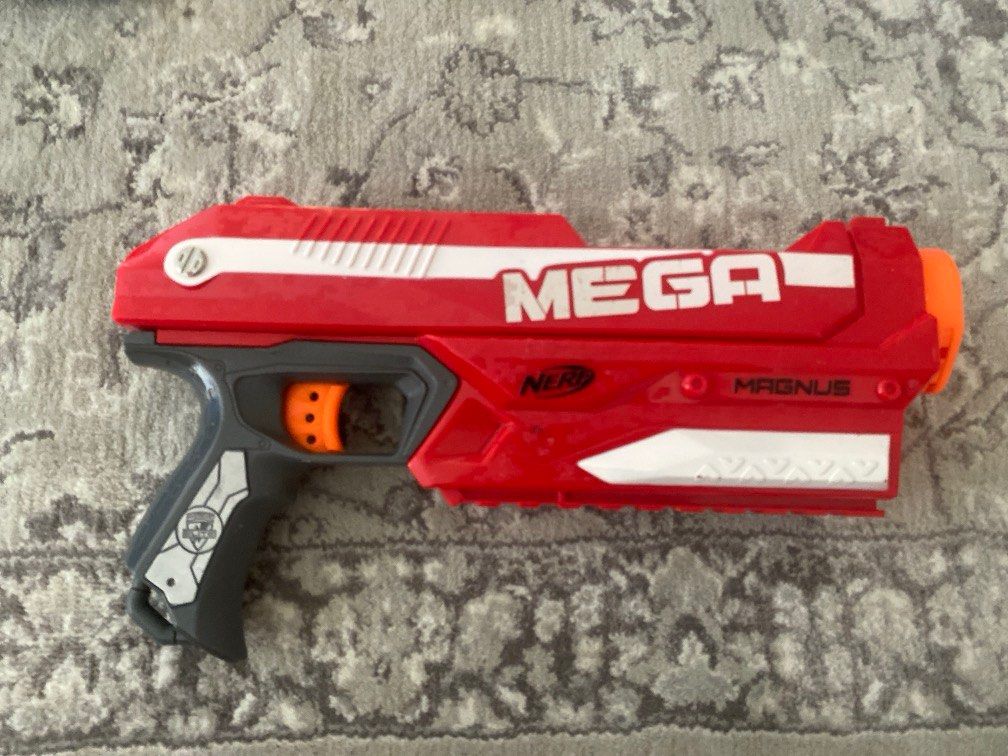 Nerf bundle (Category: Action & Battle Toys) located in Singapore. Submitted by etonne2.0 (Listing ID 1457614536, Image 10). Description: Selling all together for 40$ Meet up at my location All guns are working No bullets included.