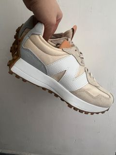 （分類：）位於 。 由 chanchanis 提交（商品編號 1457606822，圖片 1）。簡介： 。