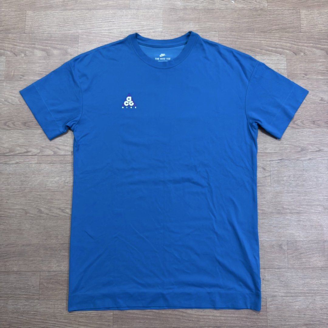 Nike ACG Long tshirt (Category: Tshirts & Polo Shirts ) located in Imus. Submitted by casterhitz (Listing ID 1457600627, Image 1). Description: Large 23x33 No issue Excellent condition .