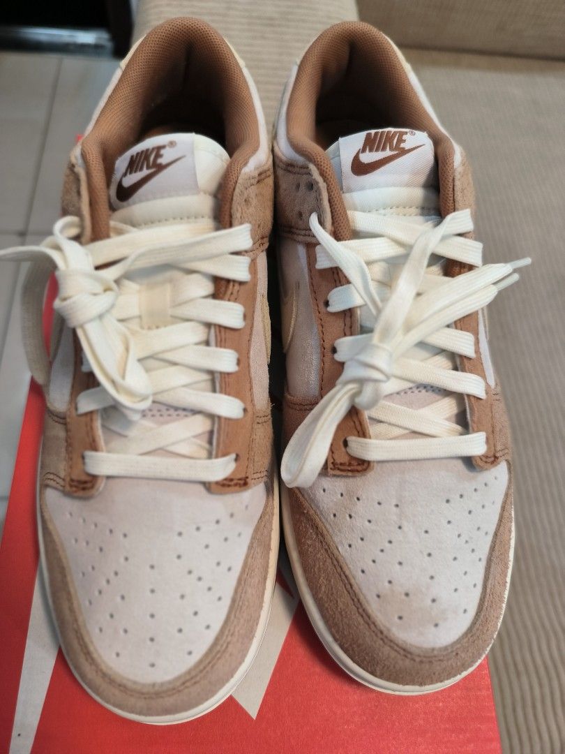 Nike Dunk Low Medium Curry (Category: Sneakers) located in Marikina City. Submitted by macoysky (Listing ID 1457672845, Image 2). Description: Nike Dunk "Medium Curry" Size 8.5 Mens Used Once Only Location Marikina Buyer shoulder SF.