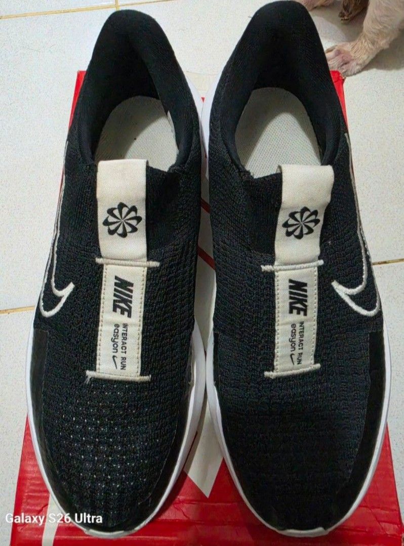 Nike Interact Run EasyOn Black Slip-On Running Shoes (Category: Sneakers) located in Quezon City. Submitted by safecan.safecan (Listing ID 1457589344, Image 1). Description: - Black Nike Interact Run EasyOn slip-on shoes - Effortless to put on and take off - Ideal for running and everyday wear Almost brand new as you can see pictures meetup qc, san juan, mandaluyong. delivery thur courier available to be paid by buyer .