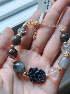 (Category: ) located in . Submitted by totetreasures (Listing ID 1457607615, Image 1). Description: .