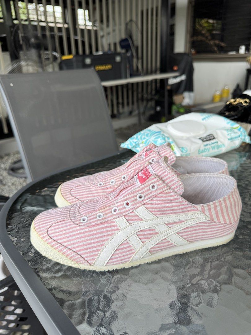 Onitsuka Tiger Pink Striped Canvas Sneakers (Category: Sneakers) located in Cainta. Submitted by akmdq (Listing ID 1457584150, Image 1). Description: SIZE 6 or 24.5 CM Brand: Onitsuka Tiger - Style: Classic low-top canvas sneakers - Color: Pink and white stripes - Features: Cute stripe detailing - Condition: Soles show some signs of wear - Ideal for: Casual outings.
