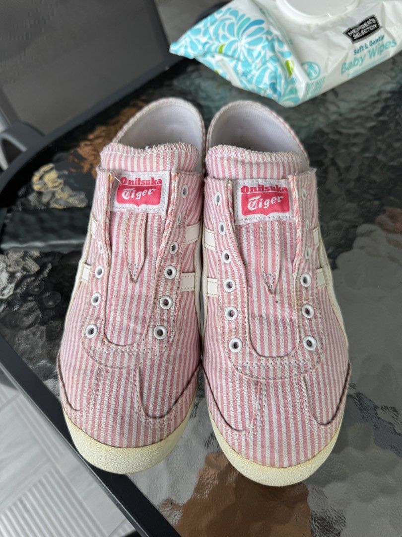 Onitsuka Tiger Pink Striped Canvas Sneakers (Category: Sneakers) located in Cainta. Submitted by akmdq (Listing ID 1457584150, Image 2). Description: SIZE 6 or 24.5 CM Brand: Onitsuka Tiger - Style: Classic low-top canvas sneakers - Color: Pink and white stripes - Features: Cute stripe detailing - Condition: Soles show some signs of wear - Ideal for: Casual outings.