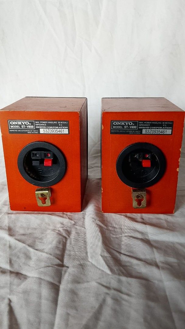 Onkyo ST-V800 Bookshelf Speakers (Pair) (Category: Soundbars, Speakers & Amplifiers) located in Quezon City. Submitted by jpnvintageonline (Listing ID 1457571897, Image 3). Description: - Onkyo ST-V800 satellite Speakers - Max Power Handling: 30W (each) - Impedance: 6 ohms - Ideal for small setups or desktop audio - Tested and confirmed working -need amplifier .