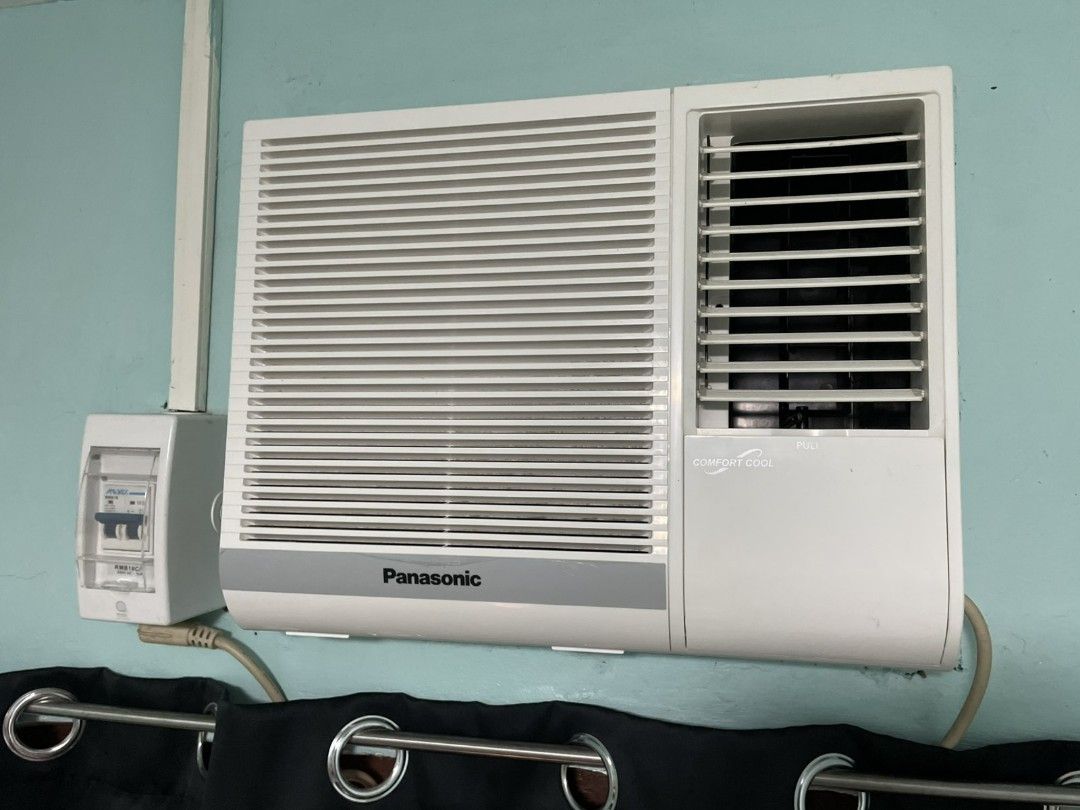 Panasonic Window Type Aircon R32 (Category: Air Conditioning and Heating) located in Binangonan. Submitted by angelicaro72077 (Listing ID 1457528151, Image 2). Description: - Panasonic Window Type Aircon - Uses eco-friendly R32 refrigerant - Features thermostat and timer controls - Adjustable fan speed: Low and High - Clean white unit - In excellent working condition - Ready for its new home! Bought last 2024, reason for selling is need ng mas ma