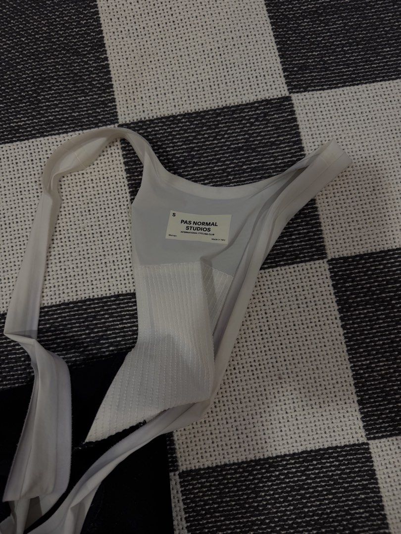 Pas Normal Studios (Category: Bicycles) located in Kuala Lumpur. Submitted by nrlamin (Listing ID 1457648113, Image 2). Description: PAS NORMAL STUDIO SOLITUDE BIB SIZE S RM300.