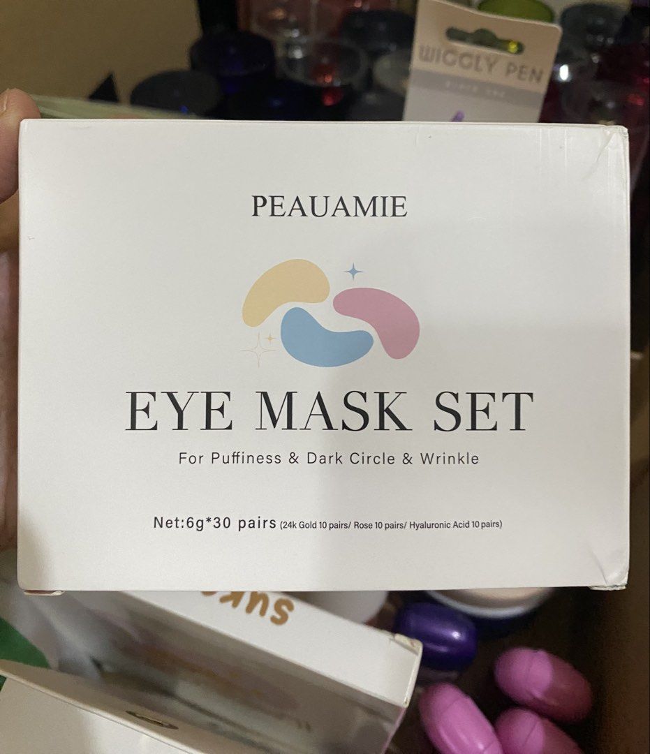 PEAUAMIE Under Eye Patches Mask Set (Category: Face Care) located in Cavite. Submitted by momrocks (Listing ID 1457579333, Image 1). Description: PEAUAMIE Under Eye Patches Gold and Hyaluronic Acid for puffy eyes, Rose Eye Masks for Dark Circles and Puffiness skin care Smooth Wrinkles 30 Pairs.