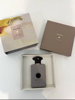 (Category: ) located in . Submitted by lilyperfume (Listing ID 1457651949, Image 1). Description: .