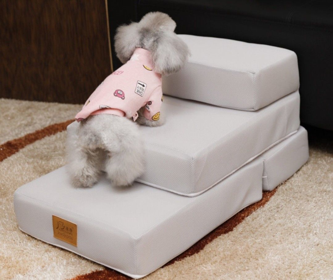 Pet steps - stackable antislip (Category: Homes & Other Pet Accessories) located in Singapore. Submitted by bedblanket (Listing ID 1457588059, Image 1). Description: - Stackable design for adjustable height. each cushion is about 70 x 40 x 10 cm - Anti-slip surface for secure footing - Ideal for dogs and cats of all ages - Assists pets in reaching furniture like sofas and beds - Provides a safe and comfortable way to climb - Durable and easy to c