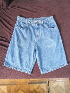 (Category: ) located in . Submitted by thriftthings824 (Listing ID 1457580745, Image 1). Description: .
