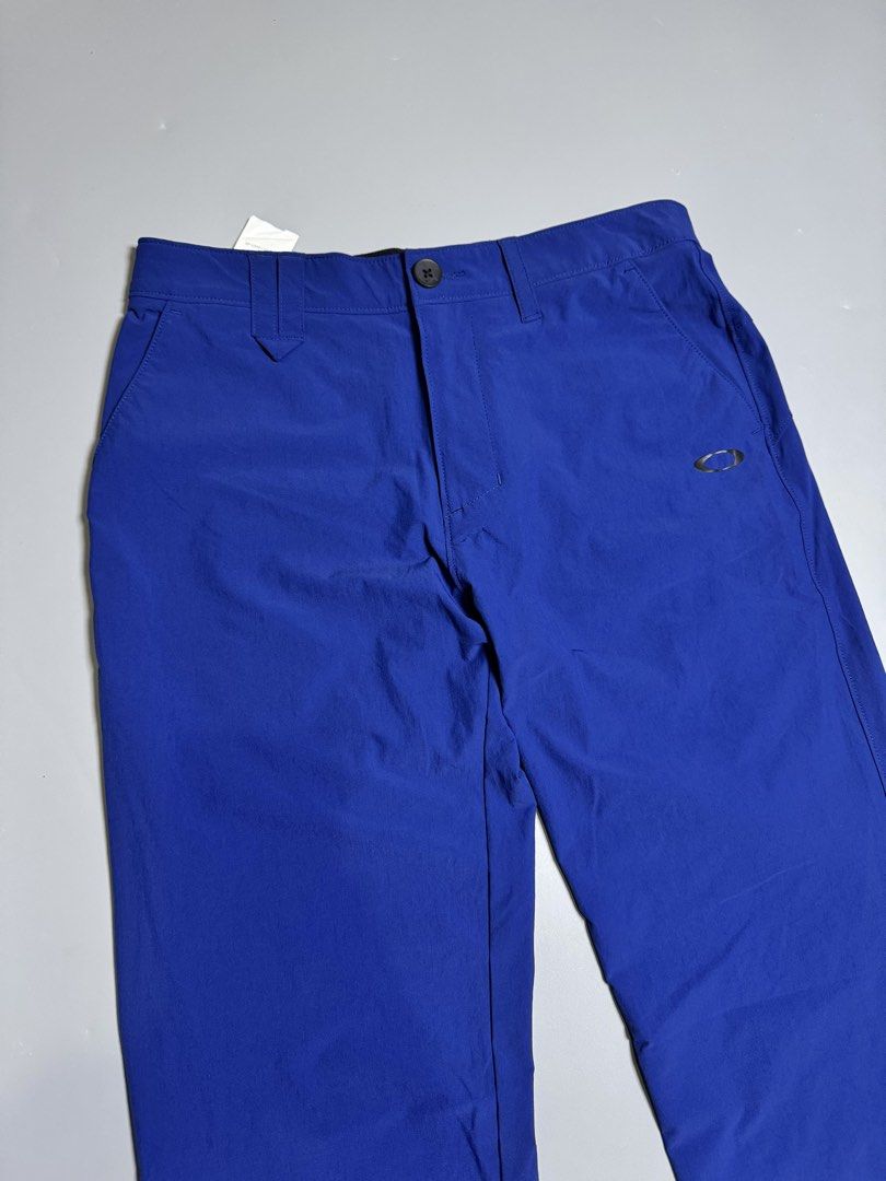 Pro Pants (Category: Activewear) located in Sipalay. Submitted by collidethrift (Listing ID 1457671630, Image 2). Description: FOR SALE❗️❗️❗️ Okly Take Pro Pants Size 28-30 Length 40 Hem 7 Good as new condition No issue 🏷️1250+ship 📍Location Neg Occ 📦Ship via JNT EXPRESS 📩📩📩.