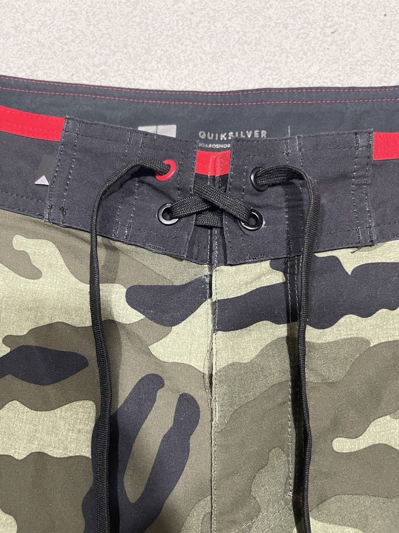 Quiksilver Boardshort (Category: Shorts) located in Mandaue City. Submitted by MJ_80 (Listing ID 1457544679, Image 3). Description: Quiksilver Boardshort Stretch Size 32 Fits 32-33 Waist See photos for measurements Color rate & Condition : 9.9/10 Price :1,150.