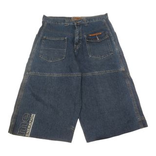 (Category: ) located in . Submitted by gi.thrift (Listing ID 1457520151, Image 1). Description: .