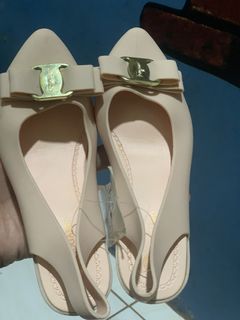 (Kategori: ) berada di . Dikirim oleh secondstorezha (ID iklan 1457644124, Gambar 1). Deskripsi: .