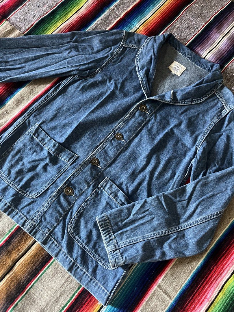 Shawl Collar Denim Chore Jacket (Category: Coats, Jackets and Outerwear) located in Makati City. Submitted by ped.yanza (Listing ID 1457677338, Image 2). Description: Blue by Mangrove Union Made Japanese Brand Vintage denim shawl collar jacket featuring a distinctive rolled collar and front utility pockets. Size: Fits small- medium Measurements in inches (Laid flat) Length 27 Width pit to pit 20 Shoulder 16.5 Sleeve 24 No issue Location: Pasay (N