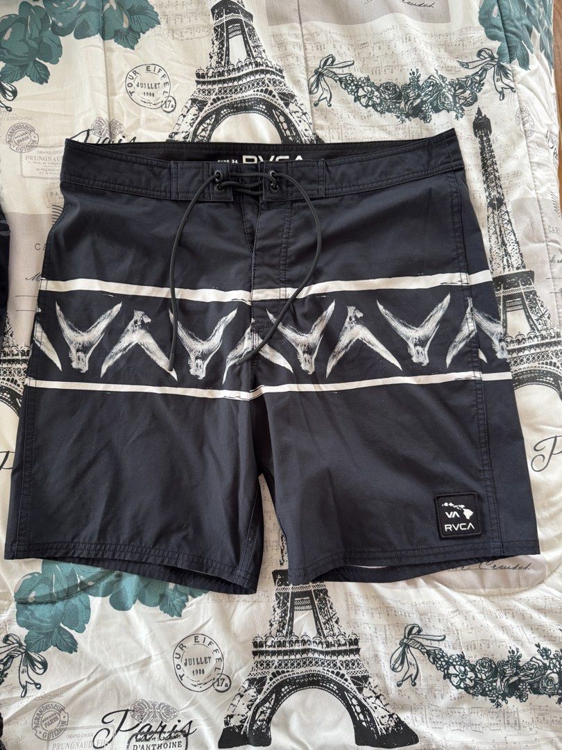 Shorts for men (Category: Shorts) located in Rizal. Submitted by mharieshine (Listing ID 1457705617, Image 2). Description: Large: All size .