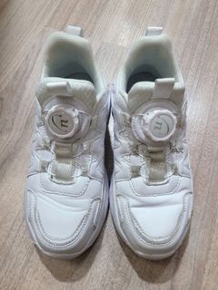 （分類：）位於 。 由 sttwy 提交（商品編號 1457619886，圖片 1）。簡介： 。