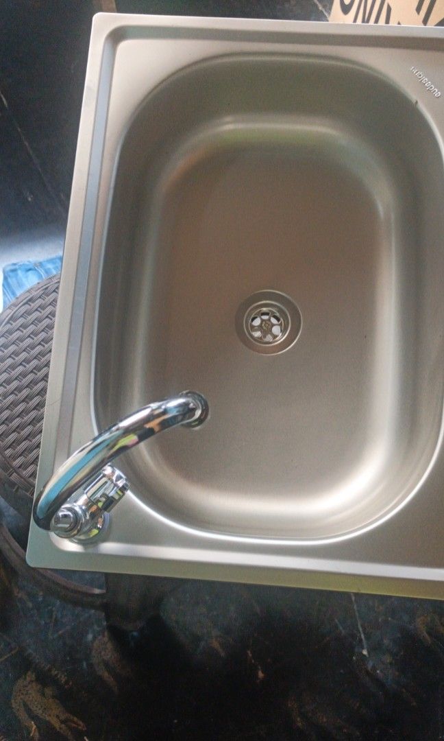 Stainless kitchen sink complete set (Category: Bathroom & Kitchen Fixtures) located in Manila. Submitted by muranglababo_ph2026 (Listing ID 1457573724, Image 1). Description: 𝗦𝘁𝗮𝗶𝗻𝗹𝗲𝘀𝘀 𝗸𝗶𝘁𝗰𝗵𝗲𝗻 𝘀𝗶𝗻𝗸 𝗕𝗿𝗮𝗻𝗱 𝗻𝗲𝘄 𝗰𝗼𝗺𝗽𝗹𝗲𝘁𝗲 𝘀𝗲𝘁 𝗙𝗶𝘁𝘁𝗶𝗻𝗴 𝗮𝗻𝗱 𝗳𝗮𝘂𝗰𝗲𝘁 𝟭𝟰𝘅𝟮𝟬 𝗶𝗻𝗰𝗵𝗲𝘀 𝗣𝟴𝟬𝟬 𝟭𝟲𝘅𝟮𝟰 𝗶𝗻𝗰𝗵𝗲𝘀 𝗣𝟵𝟬𝟬 𝗟𝗼𝗰𝗮𝘁𝗶𝗼𝗻; 𝗕𝗶𝗻𝗼𝗻𝗱𝗼 𝗠𝗮𝗻𝗶𝗹𝗮 𝗣𝗮𝘆𝗺𝗲𝗻𝘁; 𝗰𝗼𝗱 𝗼𝗿 𝗴𝗰𝗮𝘀𝗵 𝗗𝗲