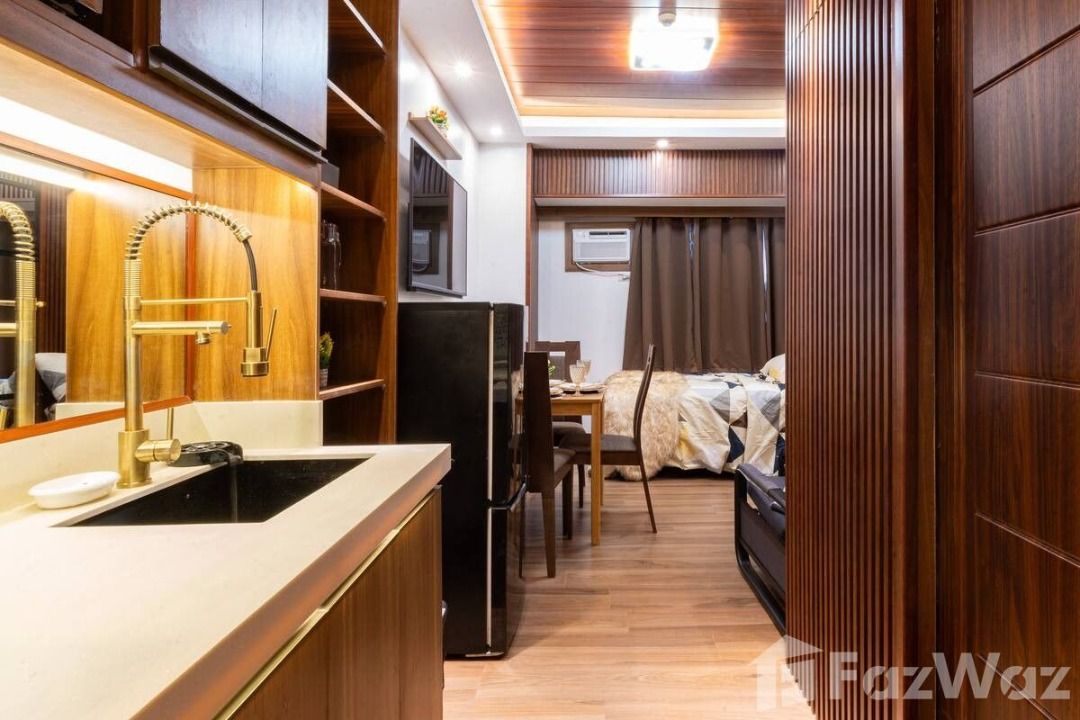 Studio Condo for sale at Sun Residences (Category: Apartments & Condos) located in Makati City. Submitted by propertyproph (Listing ID 1457593194, Image 1). Description: 🏙️ For Sale – Fully Furnished Studio at Sun Residences, Quezon City Own a newly renovated and fully furnished 20 sqm studio at Sun Residences Tower 1, strategically located near Welcome Rotonda and the boundary of Manila and Quezon City. Ready for immediate occupancy, this unit 