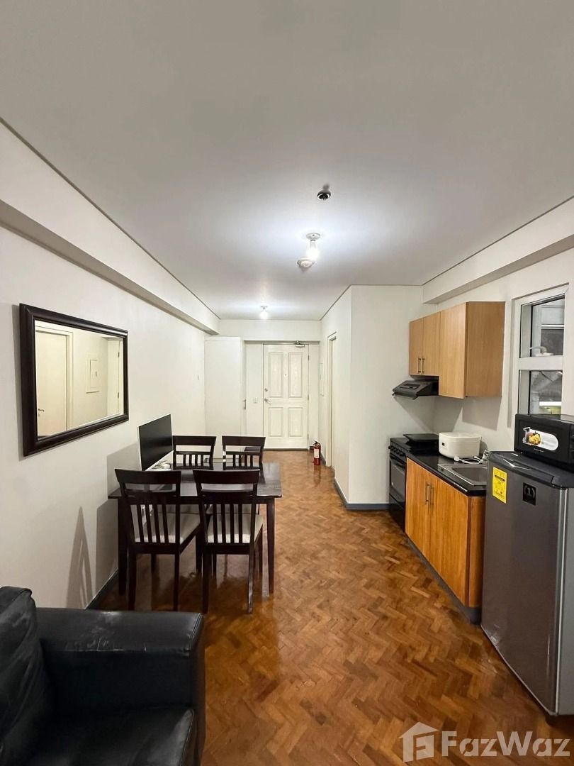 Studio Condo for sale at The Columns Ayala Tower 1 (Category: Apartments & Condos) located in Makati City. Submitted by propertyproph (Listing ID 1457588912, Image 1). Description: 🏙️ For Sale – Fully Furnished Studio at The Columns Ayala, Makati Enjoy convenient city living in this fully furnished 30 sqm studio residence at The Columns Ayala Tower 1, strategically located near Makati’s major business, shopping, and lifestyle destinations. Well-