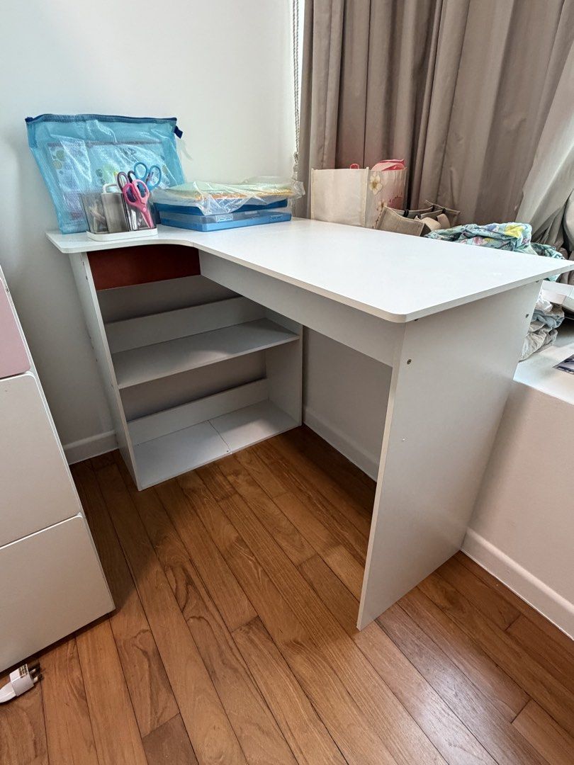 Study table (Category: Tables & Sets) located in Singapore. Submitted by shopohmeh (Listing ID 1457547734, Image 2). Description: Brand new & fixed but doesn’t quite fit room so selling it brand new.