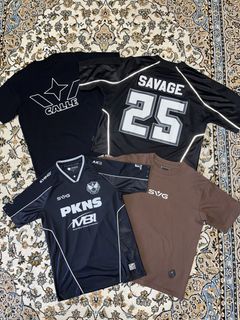 (Category: ) located in . Submitted by melopie.clothingg (Listing ID 1457602916, Image 1). Description: .
