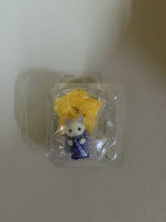 (Category: ) located in . Submitted by ai.thrift (Listing ID 1457622293, Image 1). Description: .