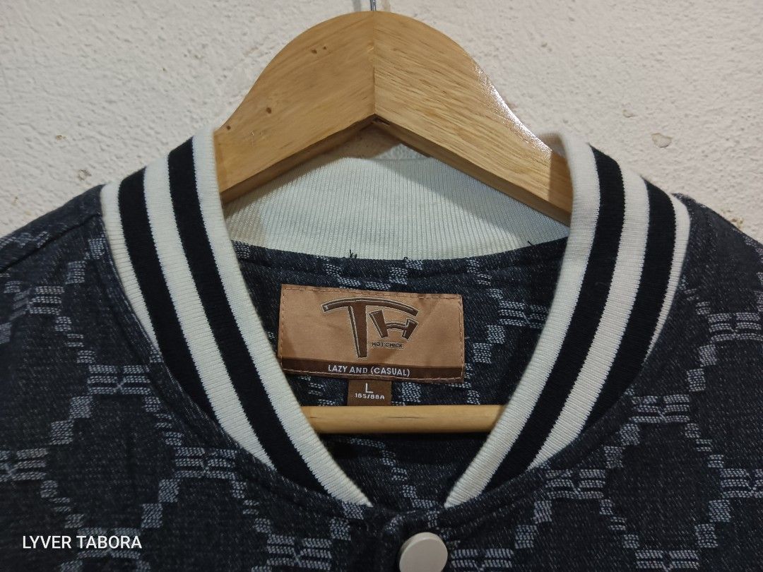 THuntage Varsity Jacket Size L (Category: Coats, Jackets and Outerwear) located in Calatagan. Submitted by lyvertabora (Listing ID 1457646057, Image 3). Description: varsity Denim and leather sleeve dimension-L-28 W-26 excellent Condition .