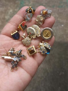 (Category: ) located in . Submitted by happeemarket (Listing ID 1457571698, Image 1). Description: .