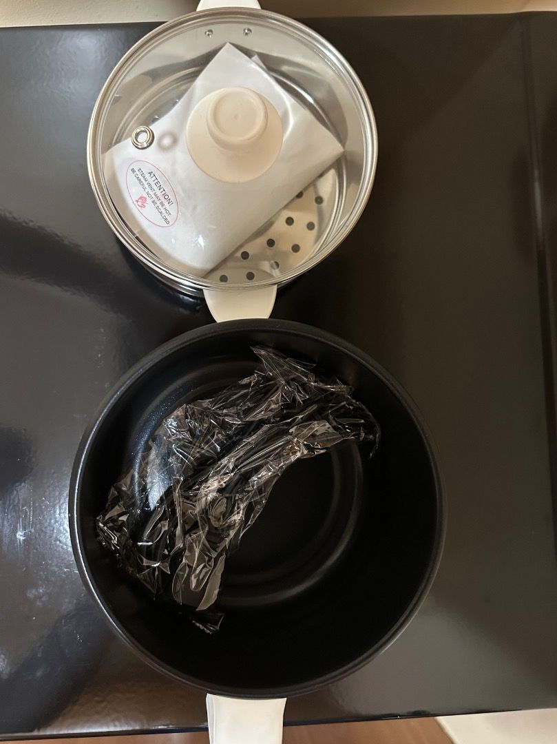 Tough mama steamer (Category: Cookers) located in Taguig. Submitted by sarahh_23_596 (Listing ID 1457579463, Image 3). Description: Planning to move out soon and needs to declutter this steamer.