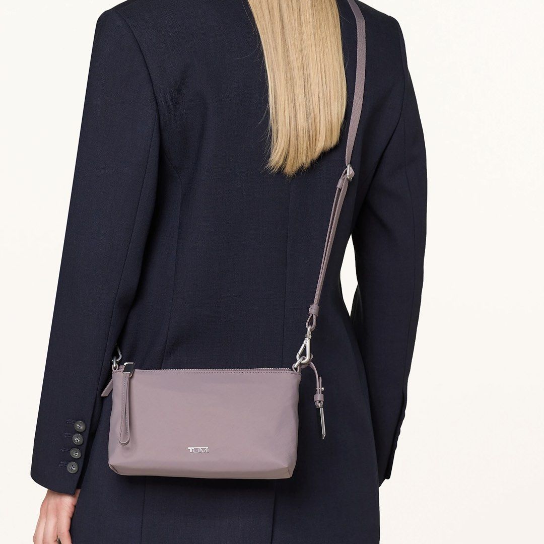 TUMI Adela Voyageur (Category: Luxury Bags & Wallets) located in Bauang. Submitted by thriftypockets92 (Listing ID 1457676684, Image 2). Description: .