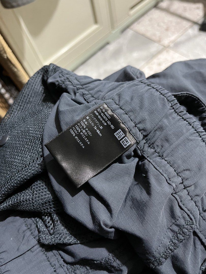 UNIQLO GEAREDD SHORT (Category: Shorts) located in Iloilo. Submitted by uk.hade (Listing ID 1457622917, Image 3). Description: UNIQLO GEARED SHORT LIKE NEW CONDITION SIZE MEDIUM NO FLAWS.