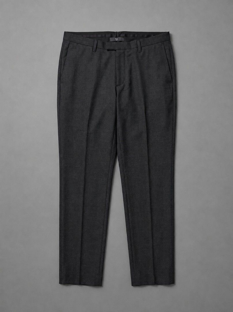 Uniqlo jil sander (Category: Trousers) located in Manila. Submitted by brightcloud_25 (Listing ID 1457598008, Image 1). Description: Uniqlo x JIL SANDER (COLLABORATION) (ASH GRAY) SIZE MEDIUM FIT 32 UP TO 34 LENGTH 39 GOOD AS NEW 750 + SF.