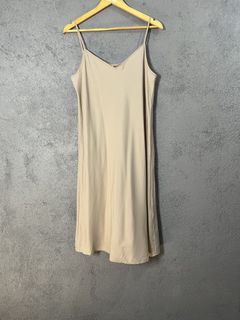 (Category: ) located in . Submitted by basicthrifted (Listing ID 1457567372, Image 1). Description: .