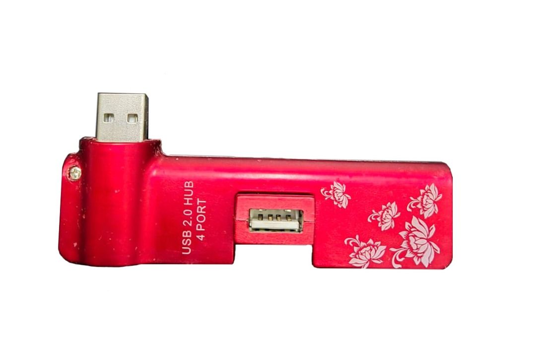 USB hub 4port USB 2.0 hubs (Category: Hard Disks & Thumbdrives) located in Manila. Submitted by gw8shop (Listing ID 1457603078, Image 1). Description: .