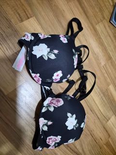 (Category: ) located in . Submitted by leileiy (Listing ID 1457672541, Image 1). Description: .