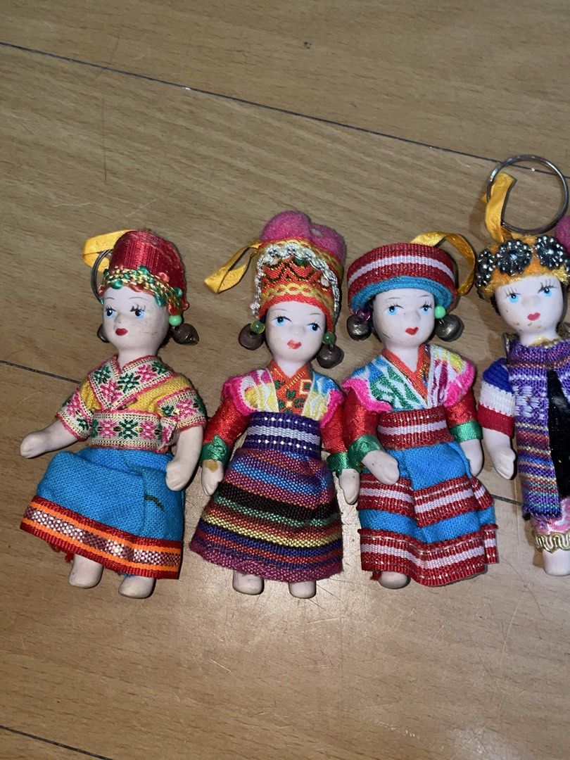 Vintage Asian Porcelain Doll Keychains (Category: Vintage Collectibles) located in Manila. Submitted by declutteredbyalex (Listing ID 1457638771, Image 2). Description: - collection of 5 vintage Asian ethnic/Hill Tribe porcelain miniature doll keychains. - each doll features hand-painted porcelain faces & colorful traditional folk outfits - made out of porcelain Height: approx. 3.5 to 4 inches each. RFS: Decluttering.