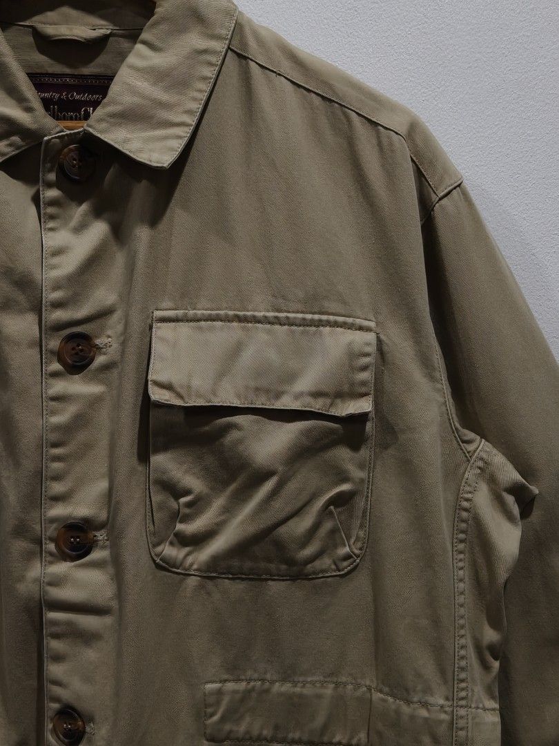 VINTAGE MARLBORO CLASSIC MULTI-POCKET UTILITY FIELD JACKET (Category: Coats, Jackets and Outerwear) located in Taguig. Submitted by zieyaaa.o1 (Listing ID 1457691492, Image 2). Description: VINTAGE MARLBORO MULTI-POCKET UTILITY FIELD JACKET SIZE SMALL ON TAG 24 WIDTH 28 LENGTH 22.5 SLEEVE LENGTH FROM SHOULDER EXCELLENT CONDITION TAGUIG LOCATION 1,699 PHP + SF *COLOR MAY VARY DUE TO LIGHTING.