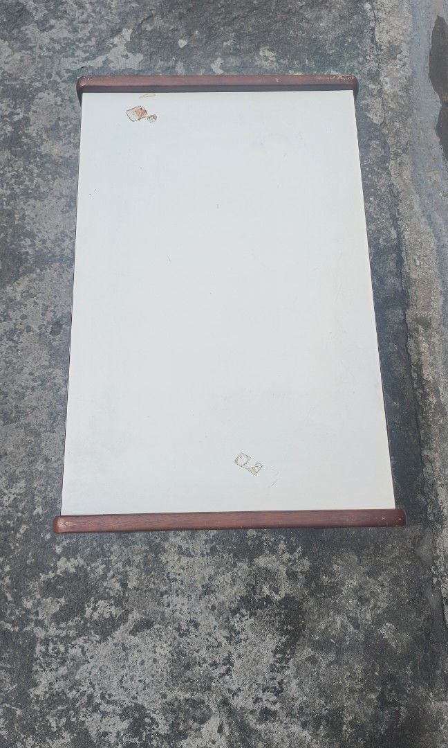 vintage Showa-era Karimoku side table (Category: Tables & Sets) located in Manila. Submitted by tonyhawk0592 (Listing ID 1457592034, Image 3). Description: .