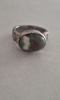 (Category: ) located in . Submitted by vintagehuntsg (Listing ID 1457478831, Image 1). Description: .