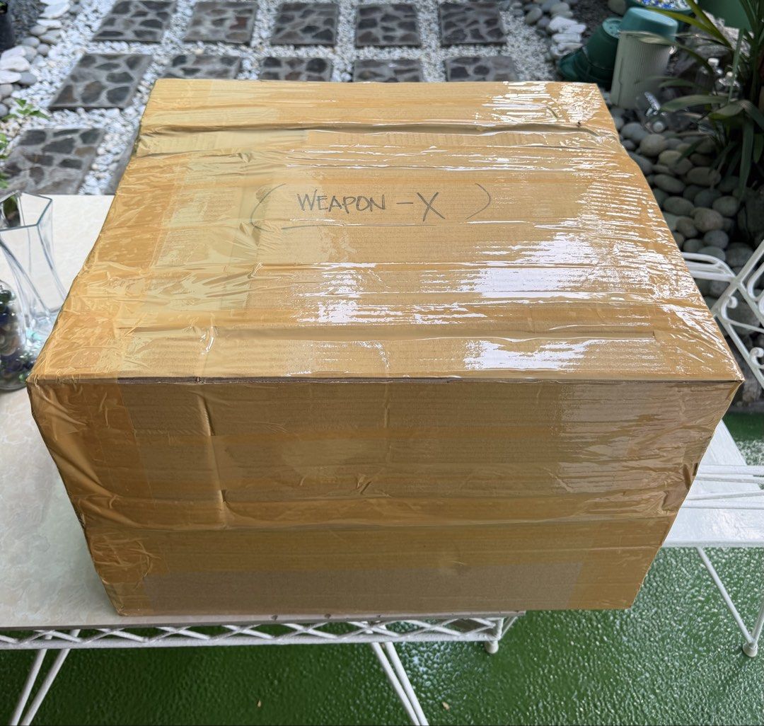 Weapon X Wolverine Statue Figure (Category: Figurines & Statues) located in Marikina City. Submitted by chingtidus (Listing ID 1457664035, Image 2). Description: item won from an event raffle 1/3 scale statue for further details on the item feel free to message me.