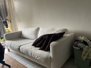 (Category: ) located in . Submitted by emma.co (Listing ID 1457655440, Image 1). Description: .