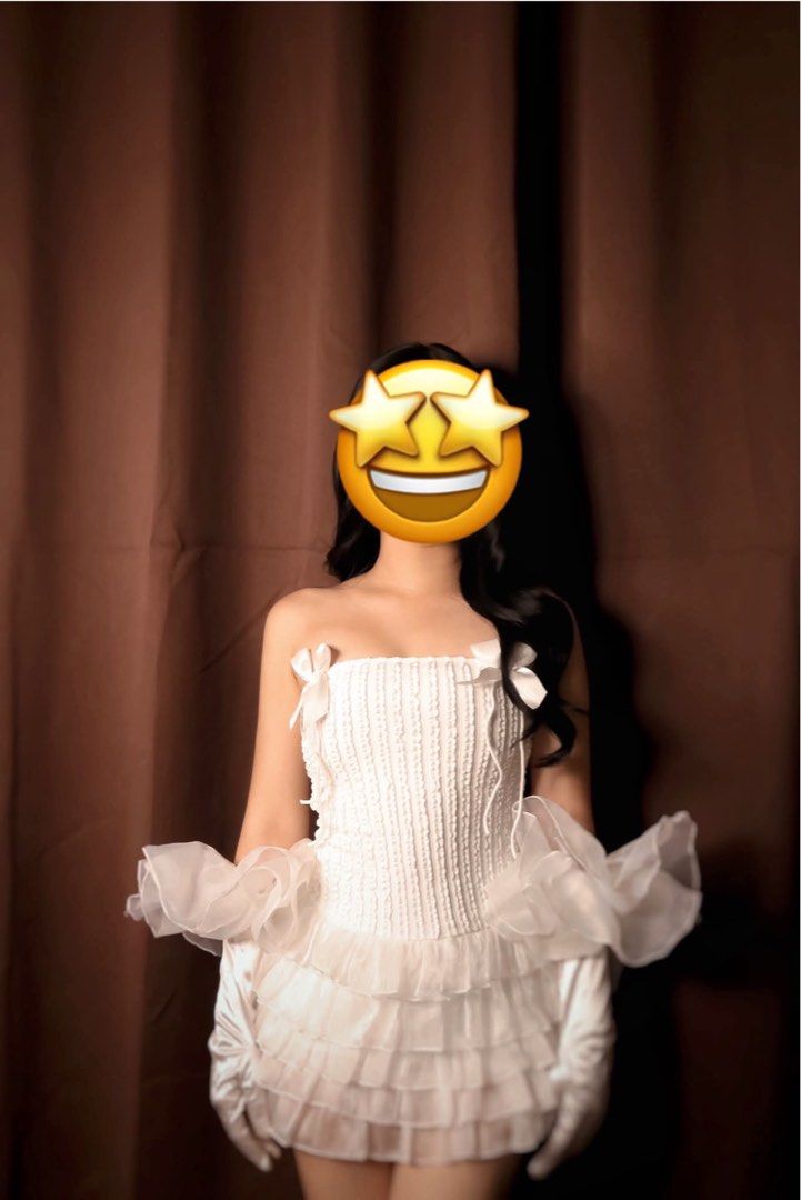 White Corset Ruffle Dress with Bows (Category: Dresses) located in Manila. Submitted by caroutops (Listing ID 1457558502, Image 1). Description: GINAMIT LANG SA PHOTOSHOOT size xs-s.