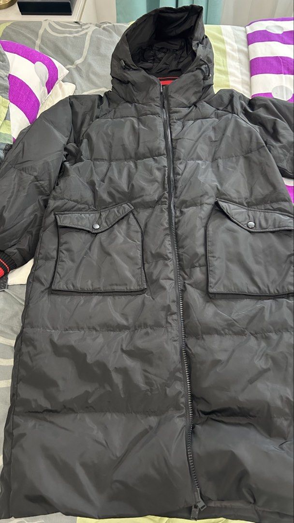 Winter down jacket (Category: Coats, Jackets and Outerwear) located in Sungai Buloh. Submitted by syuddddy (Listing ID 1457594796, Image 2). Description: UT down jacket for sale Suitable for winter & thick snow Knee length cutting Filling 90% down 10% feather Got inside pocket in both side Small defect: front pocket button missing (left side) The rest all good .
