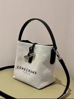 （分類：）位於 。 由 kkdarsue 提交（商品編號 1457897850，圖片 1）。簡介： 。