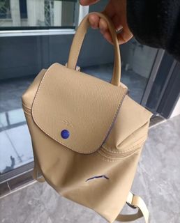 （分類：）位於 。 由 kkdarsue 提交（商品編號 1457898279，圖片 1）。簡介： 。