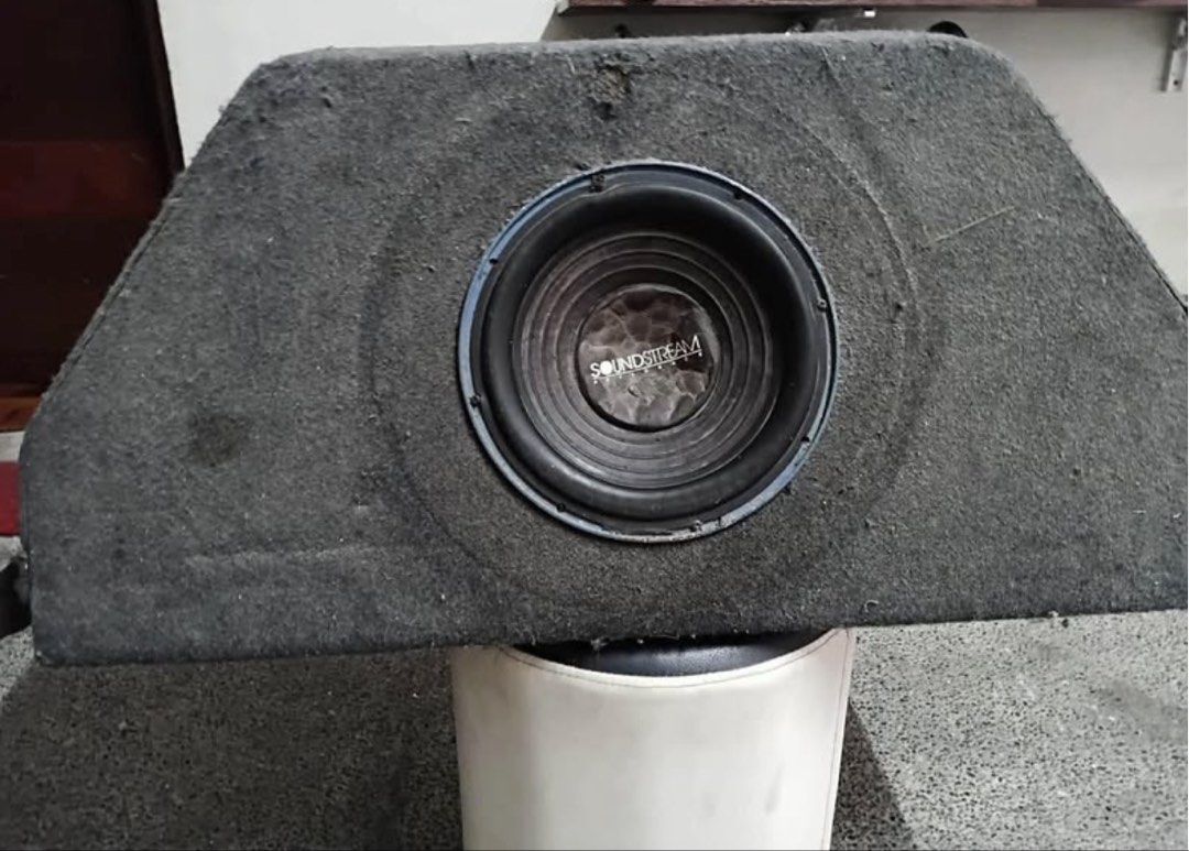 10” Subwoofer with Buffle Box - Sound Stream (Category: Soundbars, Speakers & Amplifiers) located in Quezon City. Submitted by chloe_declutter (Listing ID 1457779137, Image 2). Description: Cubao qc Open to pickups Still in good condition .